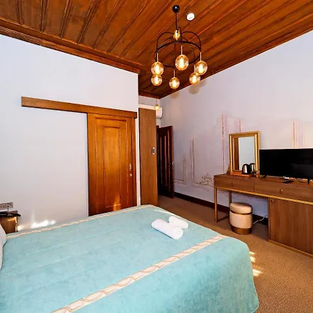Otel Taksim Estane Butik 3*
