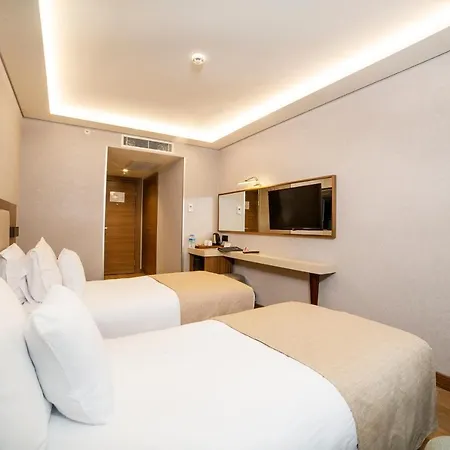 Hotel Erboy 4*
