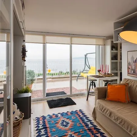Rooftop Flat With A Great Sea View Terrace アパート