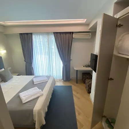 Bella 3 Hotel *