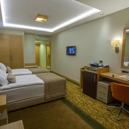 The Parma & Taksim 4*