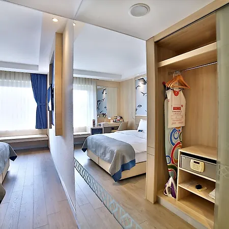 Ramada By Wyndham Old Hotel Istanbul