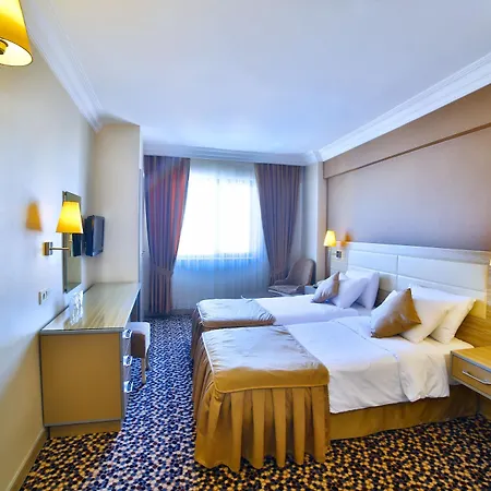 Grand Emin 3*