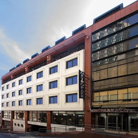 Taksim Metropark 4*