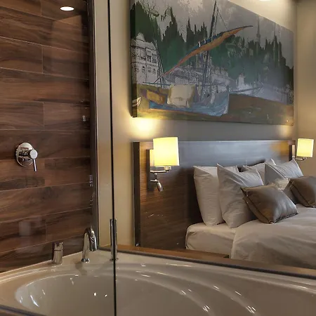 Hotel Gorrion 5*