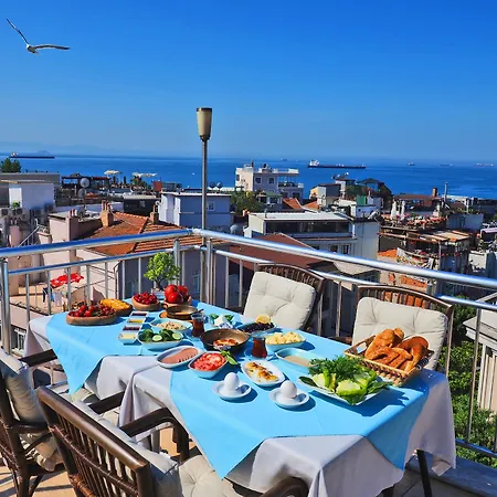 The Sunrise Hotel 3*