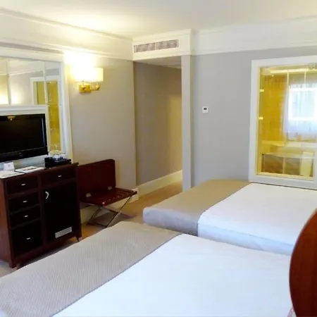 Titanic Comfort Sisli İstanbul
