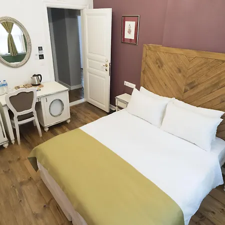 Pasaport Pier Kadikoey 3*