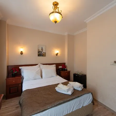 Hotel Sultanahmet Cesme 3*