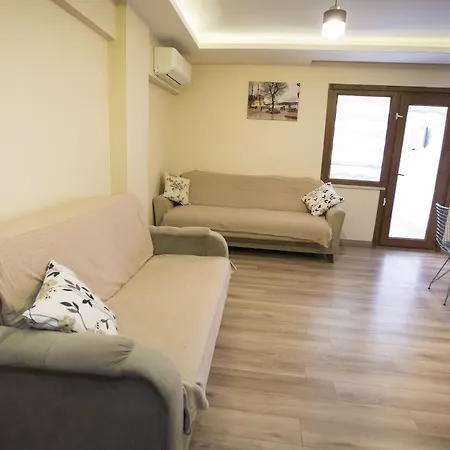 فندق سكن تي-سكوير 2*