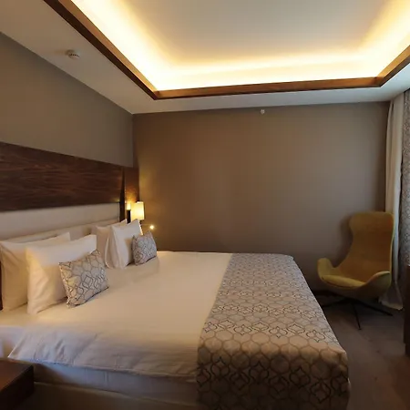 Hotel Bricks 5*