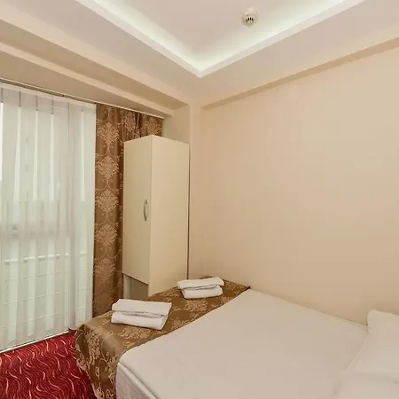 Hotel Maral 3*