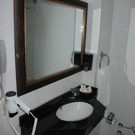 Malabadi Beyazit Otel