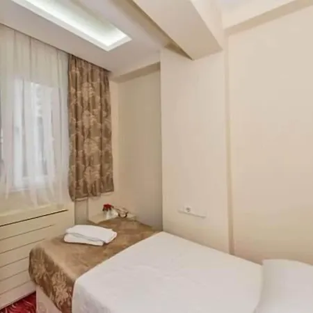 Hotel Maral 3*