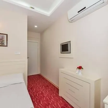 Hotel Maral 3*