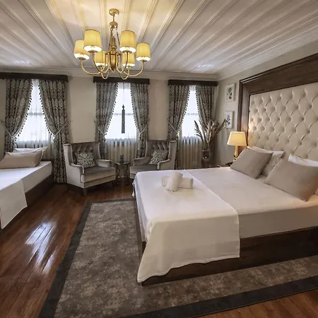 Hotel Mezzo 5*