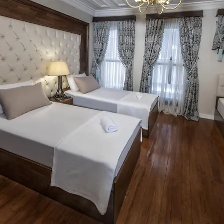 Hotel Mezzo