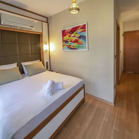 Hotel Mezzo 5*