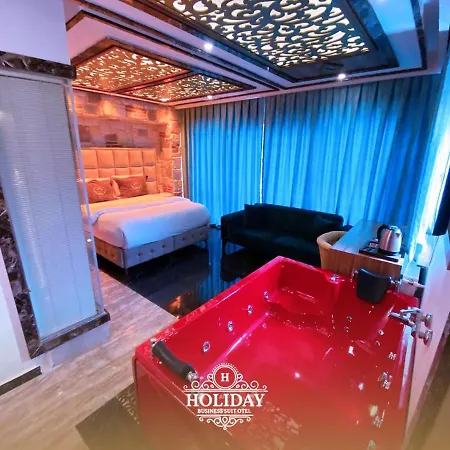 Otel Holıday Busıness Suıt
