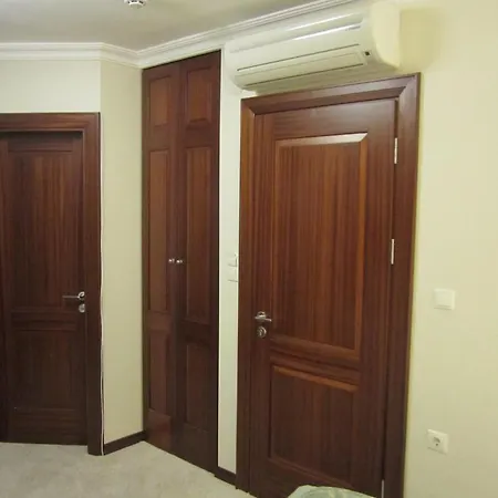 مرمرة كوناك المدينة القديمة فندق مبيت وإفطار 2*