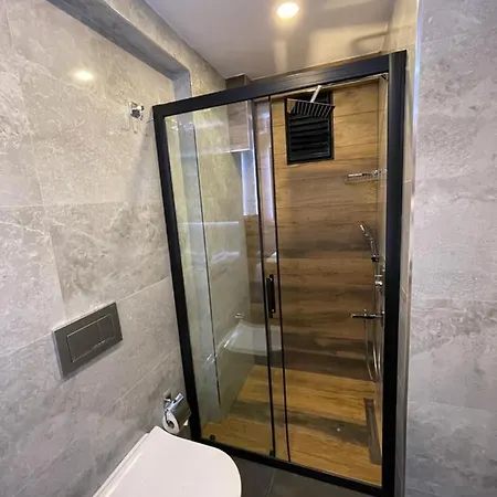Fam Suites Osmanbey Daire *