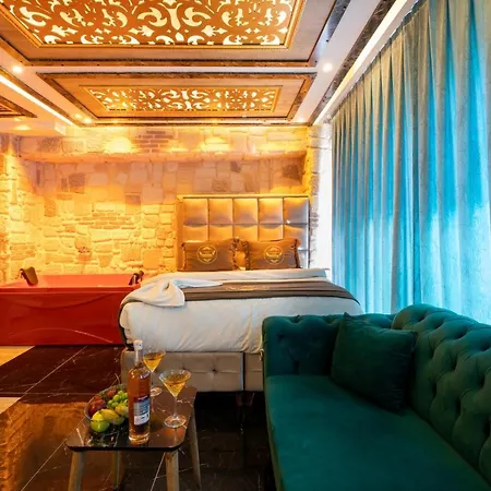 Otel Holıday Busıness Suıt *