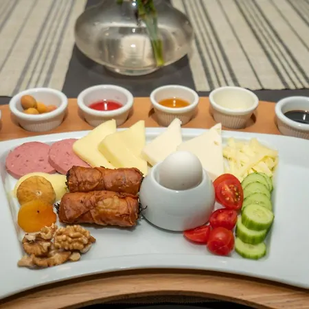 Hotell The Gate Atasehir Finance Centre 2*