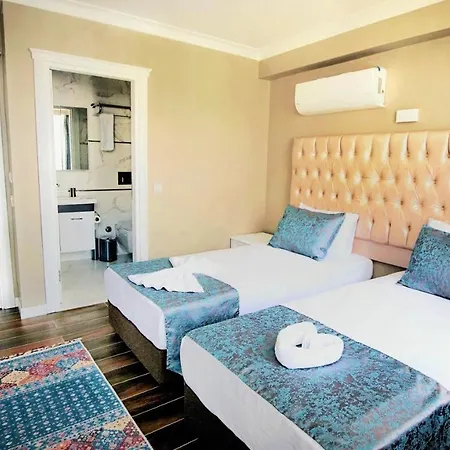 Cape Palace Hotel