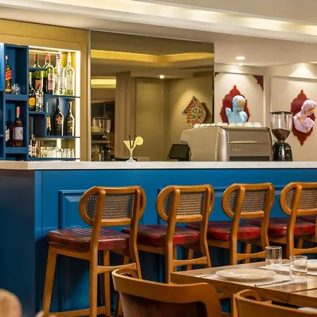 Отель Royan Hagia Sophia, A Member Of Radisson Individuals 4*