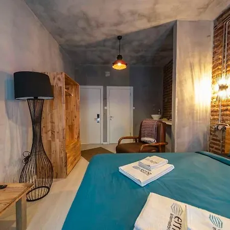 Classy Furnished Studio In The Heart Of Karakoey İstanbul
