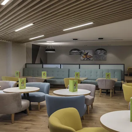 Hotel Holiday Old City By Ihg 4*