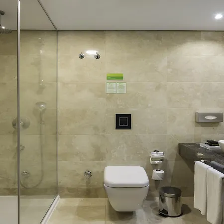 Hotel Holiday Old City By Ihg 4*