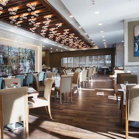 Dedeman Bostanci & Convention Center 5*