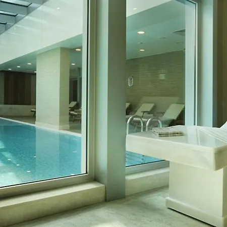 Dedeman Bostanci & Convention Center Hotel