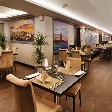Dedeman Bostanci & Convention Center Hotel