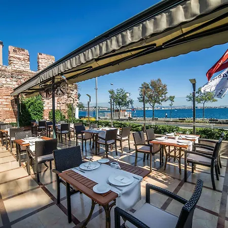 Radisson Sultanahmet 4*