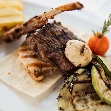 Dosso Dossi & Golden Horn Hotel 5*