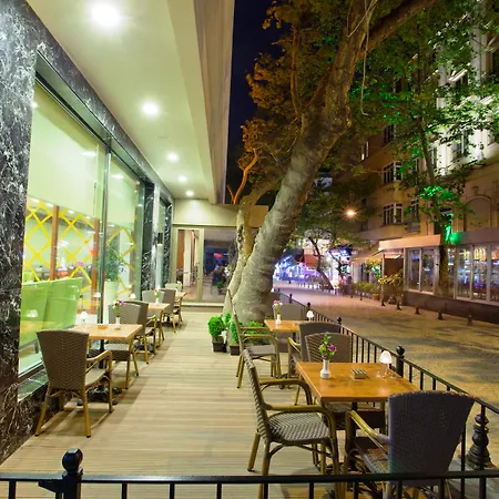 The Parma & Taksim