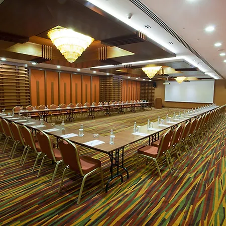 Hotel The Parma & Taksim Istanboel