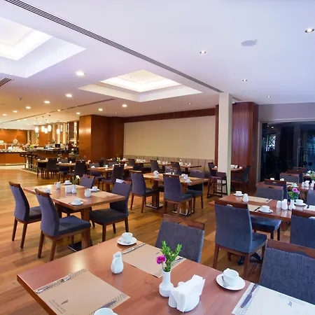 The Parma & Taksim Istanboel