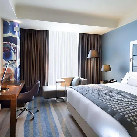 Wyndham Grand Europe Hotel 5*