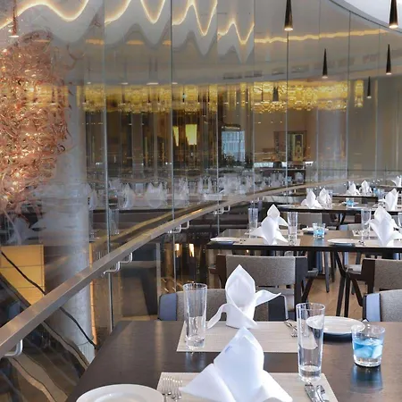 Wyndham Grand Europe Hotel 5*