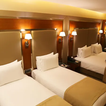 Отель Dosso Dossi Old City 4*