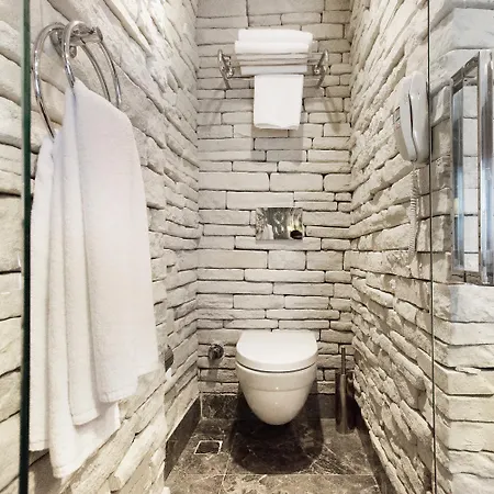 Hotel Taksim Pera Center 4*