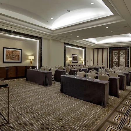 Hotel Hilton Bomonti 5*