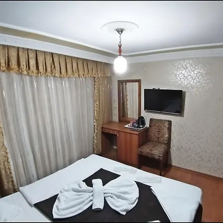 Sydney Hotel 2*
