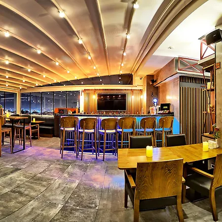 Samir Deluxe Hotel