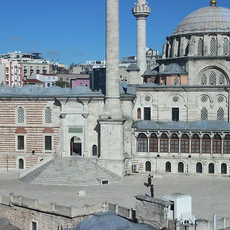 Hotel The Time Old City