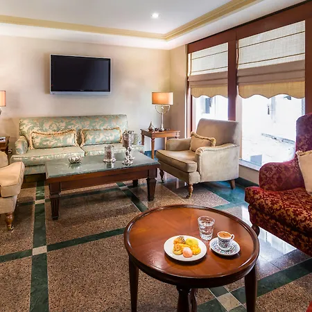 Titanic Comfort Sisli Otel İstanbul