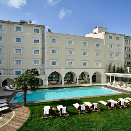 By Ihg Provincia di Istanbul